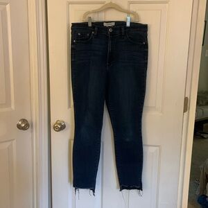 Pistola Dark Wash Ankle Crop Jean - size 30